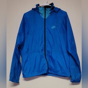Vintage Nike Windbreaker LightJacket Size Medium Sky Blue 80s 90s